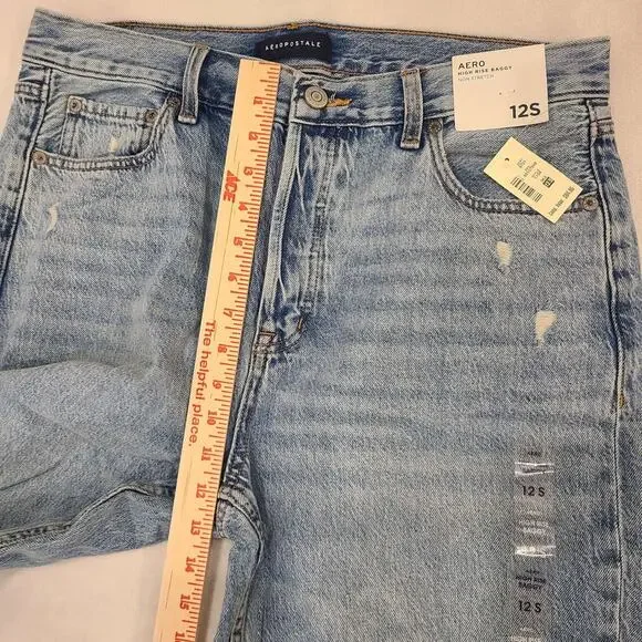 NWT AERO HIGH RISE BAGGY Jeans Light Wash Ripped Distressed Sz 12 Short - Picture 8 of 10